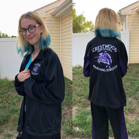 Meet your Posher, Kaylor - Picture 1 of 1